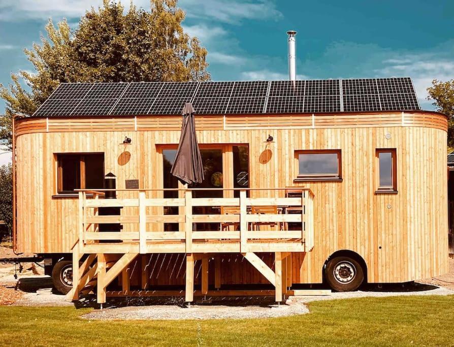 Villa Wohnwagon Paul - Autarkie erleben! - Tiny House Oberschneiding Exterior foto